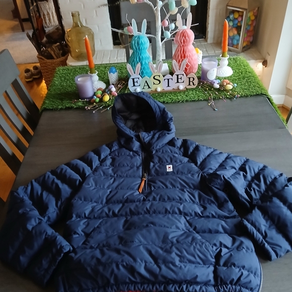 Best Made Co. Iconic Puffer Pullover NWOT Size S - Picture 2 of 6